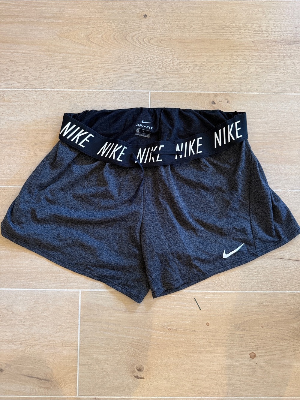 Nike Women's Dark Heather Gray & White Elastic-Waist Athletic Shorts